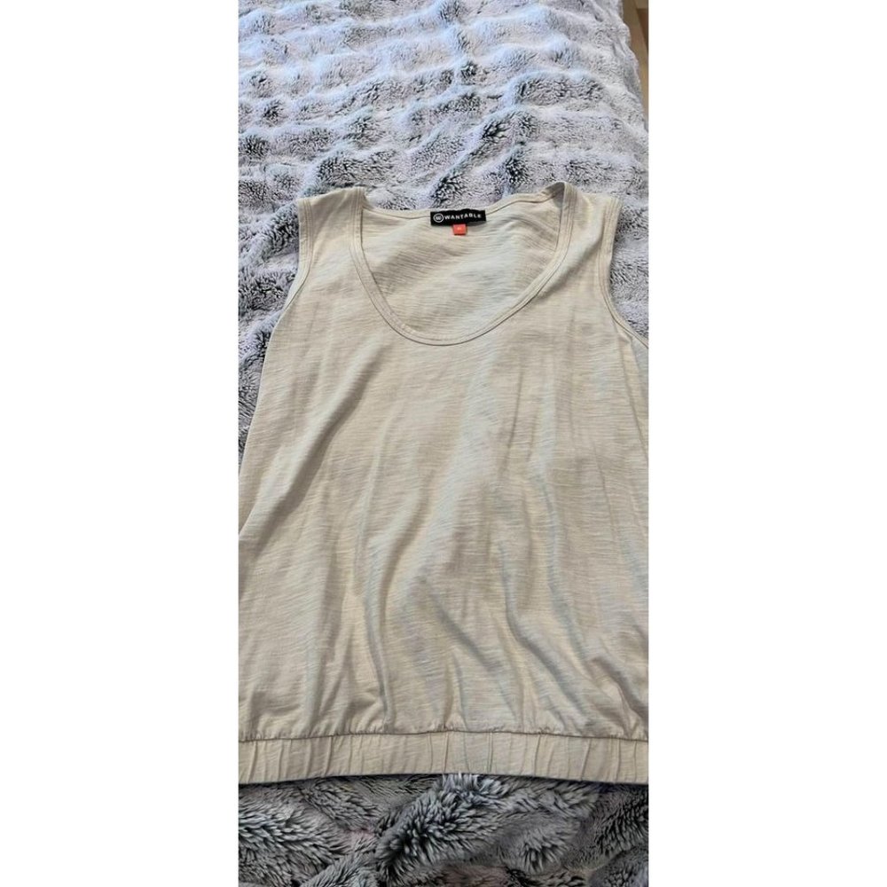 Women’s XL Wantable Tank Top